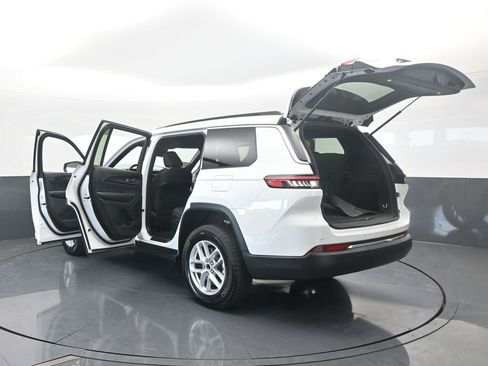 Used 2024 Jeep Grand Cherokee L Laredo image 72