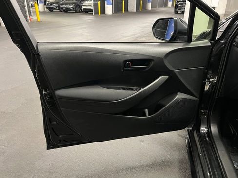 Used 2022 Toyota Corolla LE image 13