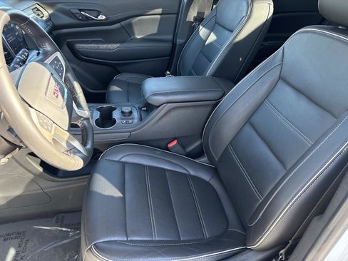 Certified 2020 GMC Acadia Denali w/ Denali Ultimate Package image 15