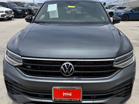 Used 2024 Volkswagen Tiguan SE R-Line FWD image 3