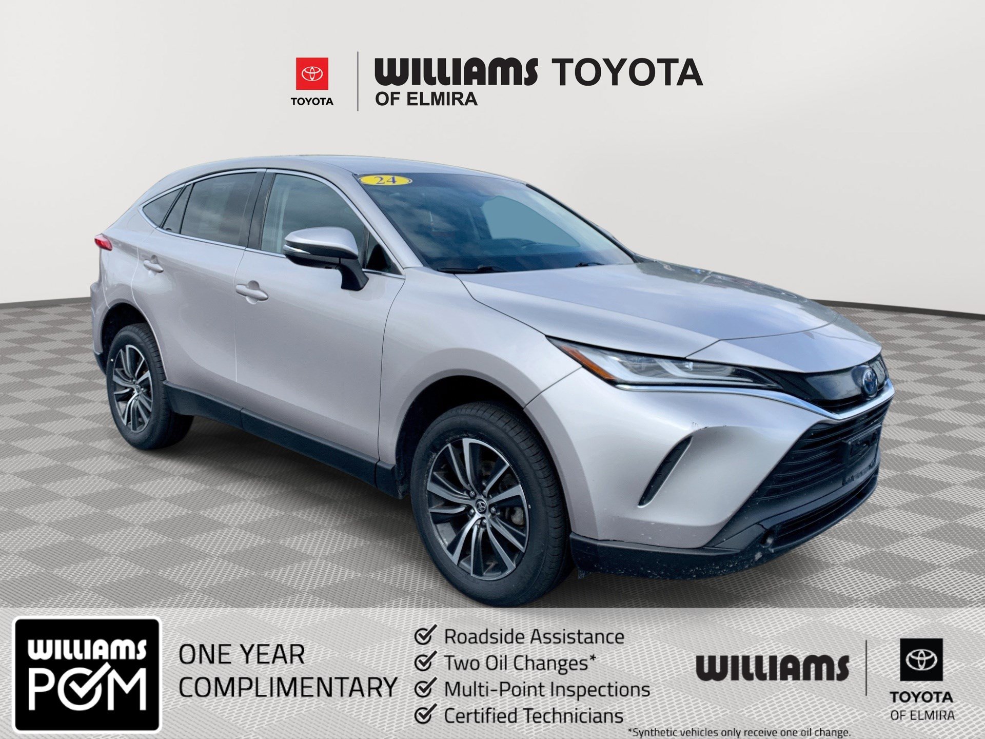 Certified 2024 Toyota Venza LE AWD/4WD image 1