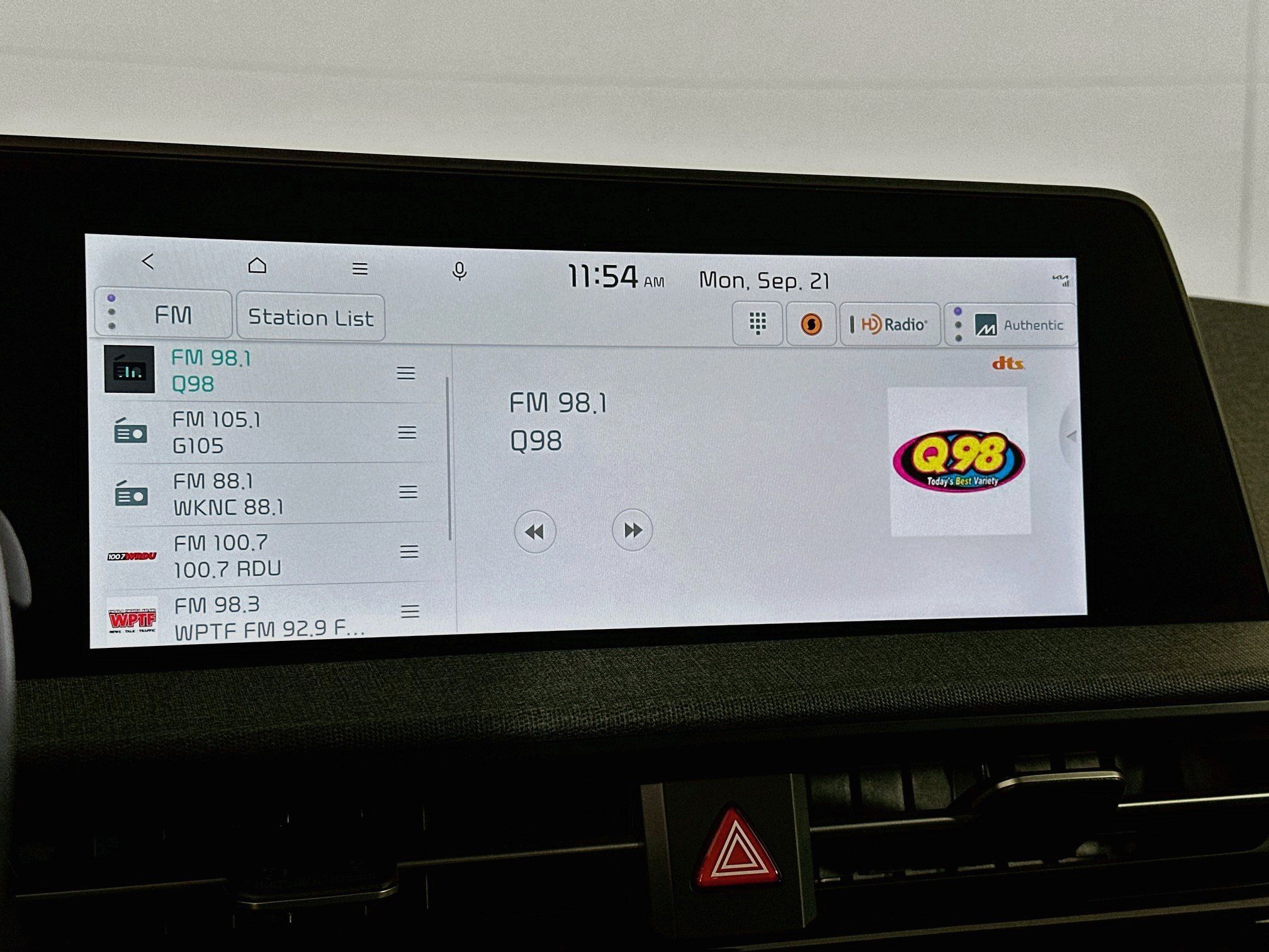 Used 2023 Kia EV6 Wind RWD image 21