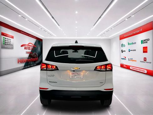 Used 2022 Chevrolet Equinox LS w/ LS Convenience Package AWD/4WD image 6