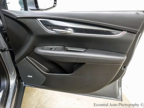 Certified 2021 Cadillac XT5 Premium Luxury image 23