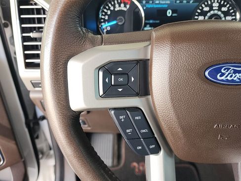 Used 2019 Ford F150 King Ranch w/ Equipment Group 601A Luxury AWD/4WD image 33