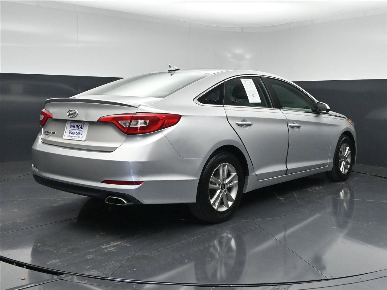 Used 2016 Hyundai Sonata SE FWD image 6