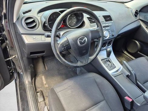 Used 2011 MAZDA MAZDA3 i Sport FWD image 10