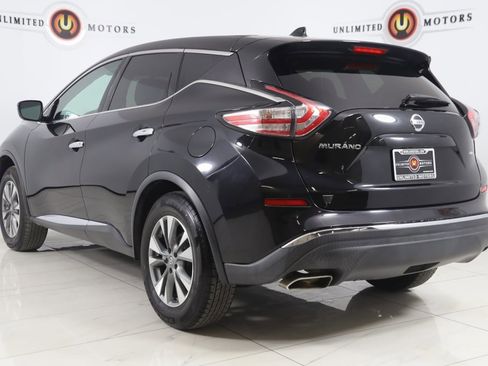 Used 2017 Nissan Murano S image 4