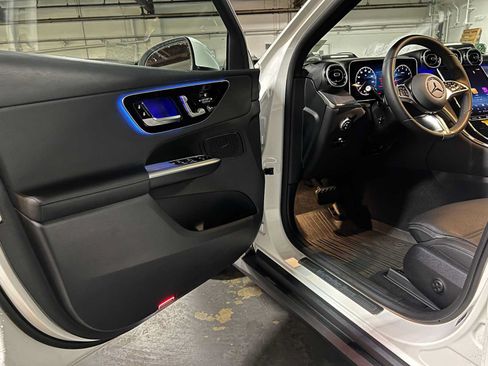 Used 2026 Mercedes-Benz GLC 300 4MATIC image 22