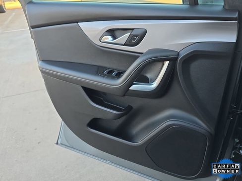 Used 2025 Chevrolet Blazer LT image 26