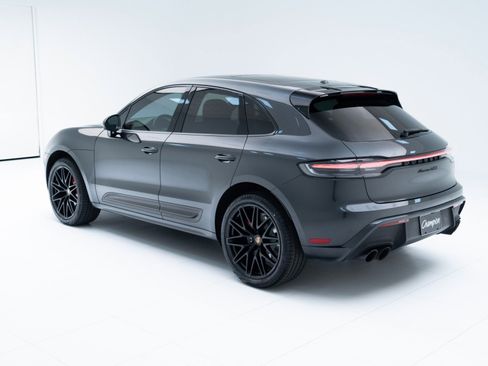 Certified 2023 Porsche Macan GTS image 3