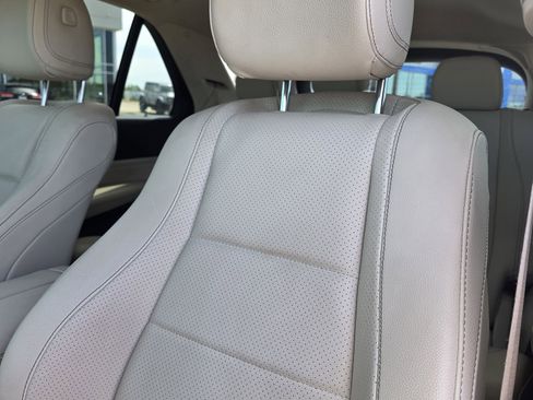 Used 2020 Mercedes-Benz GLE 350 4MATIC image 23