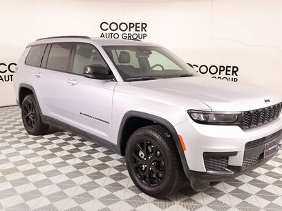 Used 2024 Jeep Grand Cherokee L Laredo