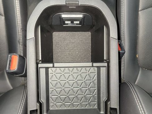 Used 2021 Toyota RAV4 Limited w/ Limited Grade Weather Package FWD image 29