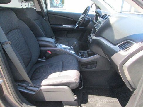 Used 2018 Dodge Journey SXT w/ Connectivity Group AWD/4WD image 15
