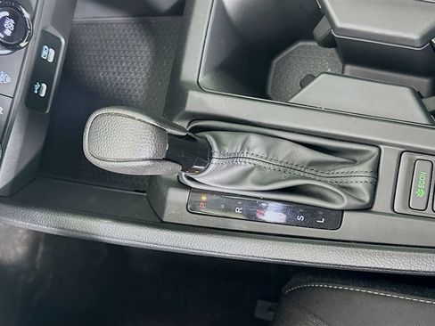 Certified 2025 Honda Accord SE image 16