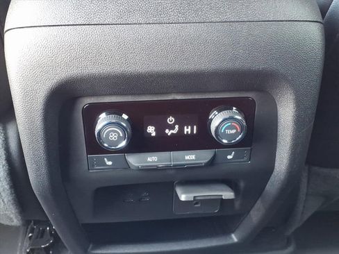 New 2026 Chevrolet Traverse High Country w/ LPO, Floor Liner Package image 10