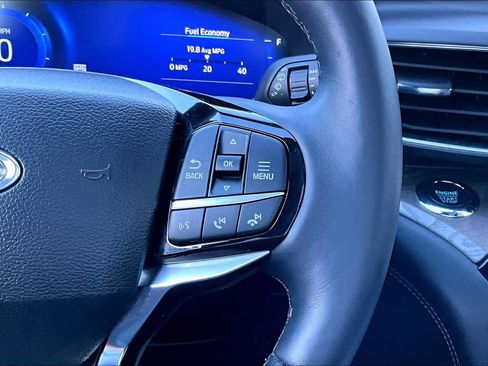 Used 2022 Ford Explorer Platinum w/ Equipment Group 601A image 24