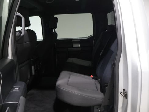 Used 2016 Ford F150 XLT w/ Equipment Group 302A Luxury AWD/4WD image 19