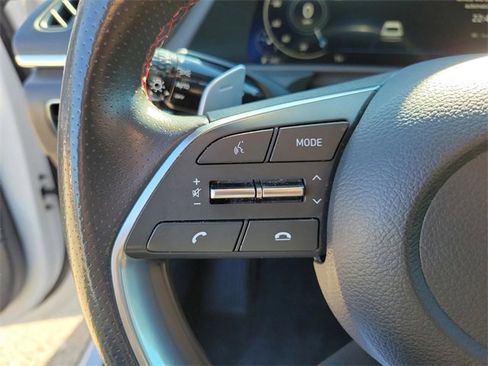Used 2023 Hyundai Sonata SEL Plus image 19