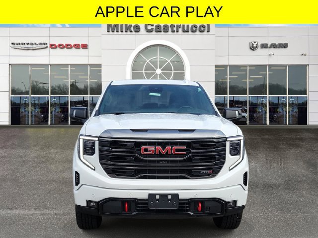 Used 2023 GMC Sierra 1500 AT4 AWD/4WD image 2