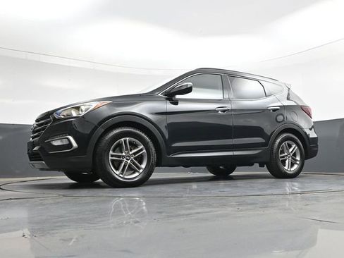 Used 2017 Hyundai Santa Fe Sport w/ 2.4L Tech Package 04 AWD/4WD image 28
