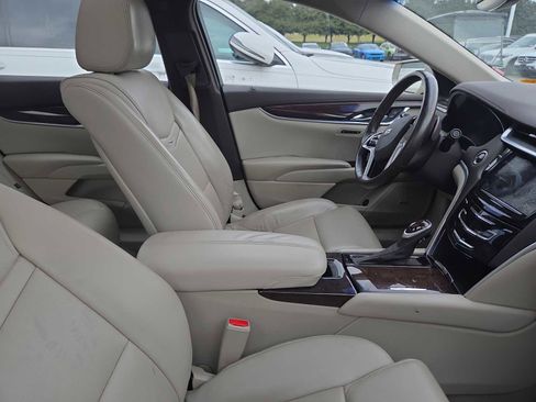 Used 2016 Cadillac XTS Luxury w/ Driver Awareness Package image 11