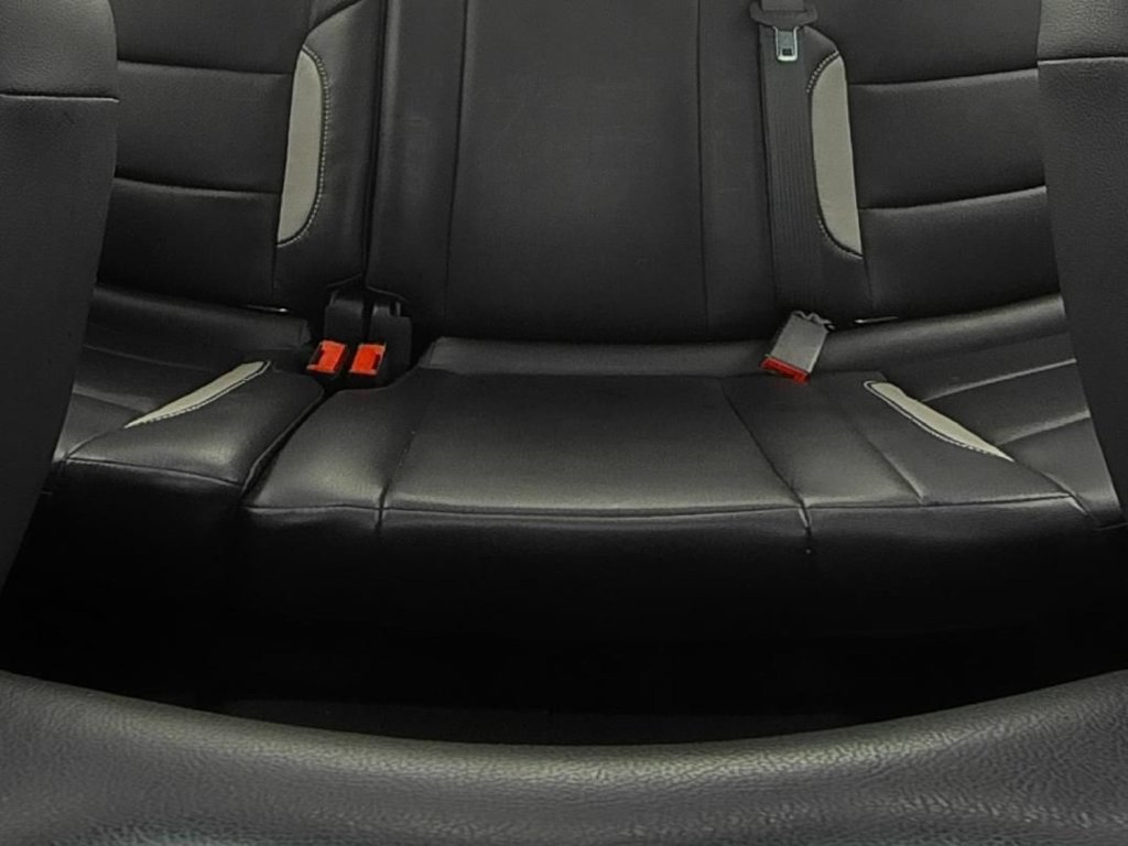 Used 2018 Chevrolet Silverado 1500 LT w/ All Star Edition RWD image 13