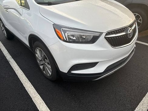 Used 2019 Buick Encore Preferred FWD image 3