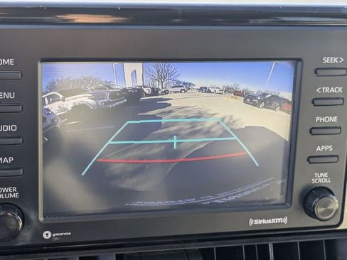 Used 2021 Toyota RAV4 XLE image 18