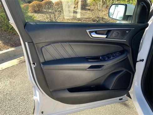 Used 2019 Ford Edge ST w/ Equipment Group 401A image 17