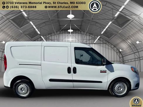 Used 2022 RAM ProMaster City Tradesman image 2