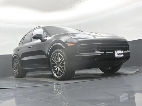 Used 2020 Porsche Cayenne AWD/4WD image 49