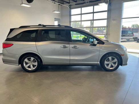 Used 2018 Honda Odyssey EX-L image 9