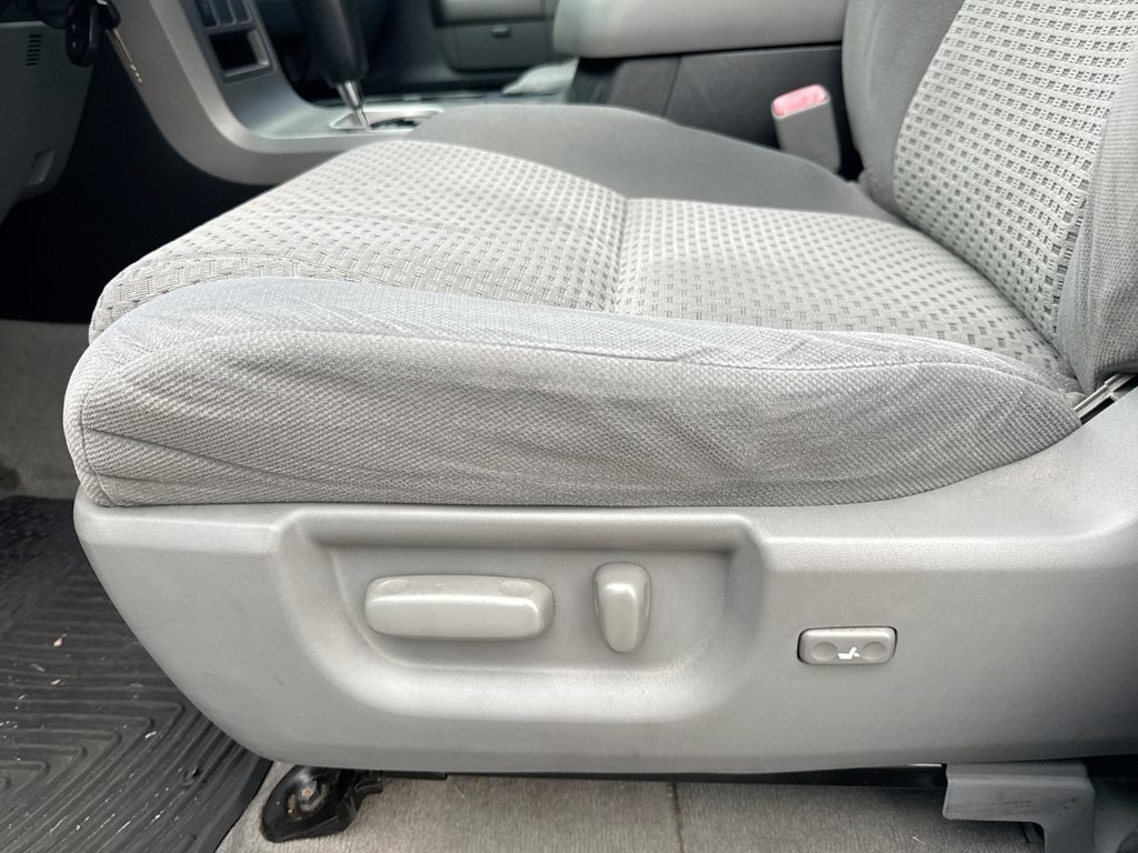 Used 2011 Toyota Tundra 4x4 Double Cab w/ SR5 Pkg image 14