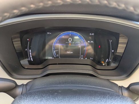 Used 2026 Toyota Corolla Cross LE FWD image 28