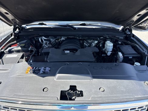 Used 2017 GMC Yukon Denali w/ Open Road Package image 50