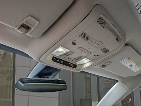 New 2025 Cadillac XT5 Premium Luxury image 34