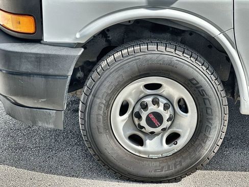 Used 2022 GMC Savana 3500 Work Van w/ Driver Convenience Package image 30