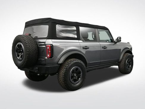 Used 2022 Ford Bronco Badlands AWD/4WD image 5