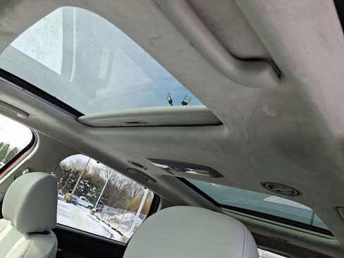 Used 2024 Kia Telluride SX Prestige image 15