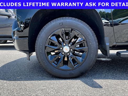 Used 2025 Chevrolet Silverado 1500 Custom AWD/4WD image 8