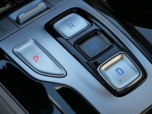 Certified 2023 Hyundai Tucson Limited image 25