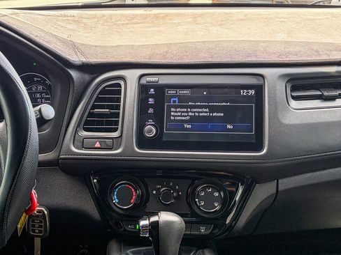 Used 2022 Honda HR-V Sport image 16