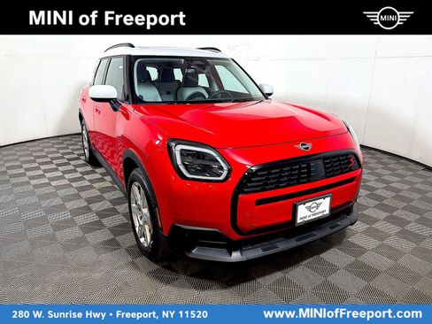 Certified 2025 MINI Cooper Countryman S image 1