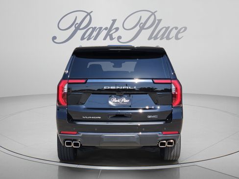 Used 2026 GMC Yukon Denali Ultimate AWD/4WD image 4