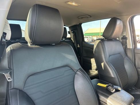 Used 2024 Ford Ranger Lariat w/ FX4 Off-Road Package image 30