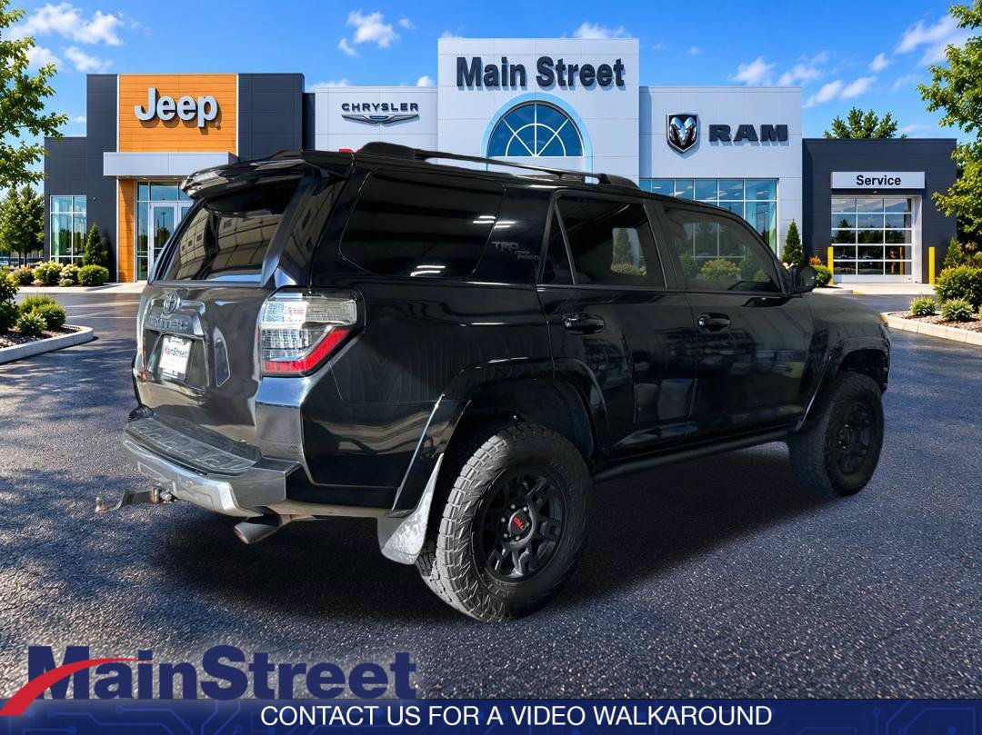 Used 2023 Toyota 4Runner TRD Off-Road Premium w/ Moonroof Package AWD/4WD image 5