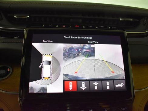 Used 2022 Jeep Grand Cherokee Summit image 25