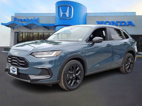 Used 2024 Honda HR-V Sport image 3